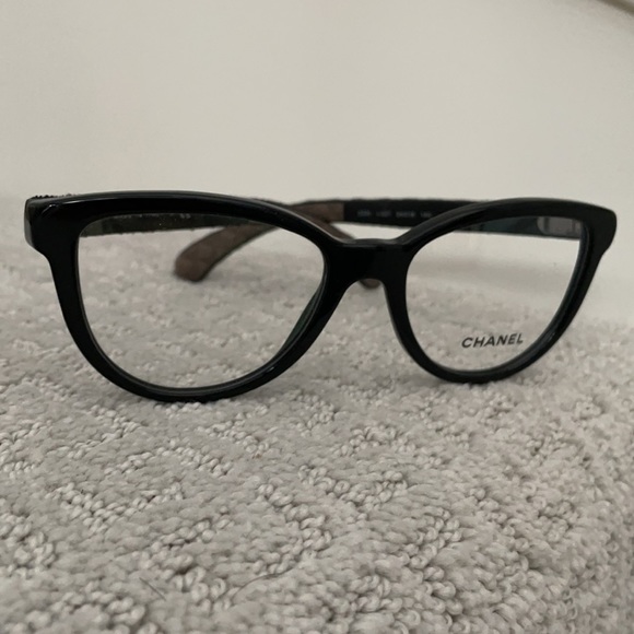 New, Chanel Black Cat Eye Glasses Style 3335, Quilted Arms with Case - Picture 4 of 12